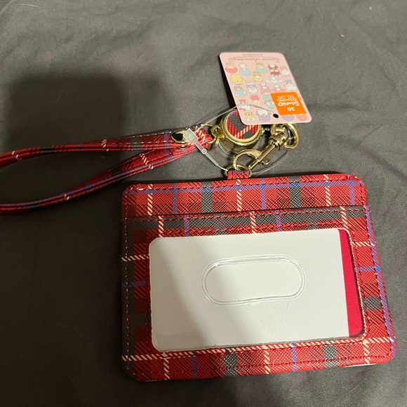 Brand new hello kittty card holder - Picture 3 of 3